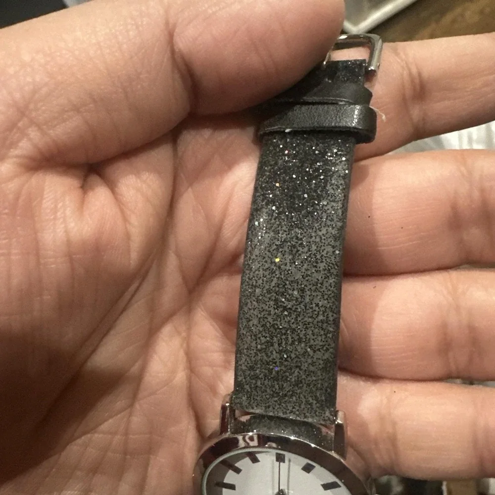 Working Womens Black‎ Sparkle Band Quartz Watch 34mm New Battery